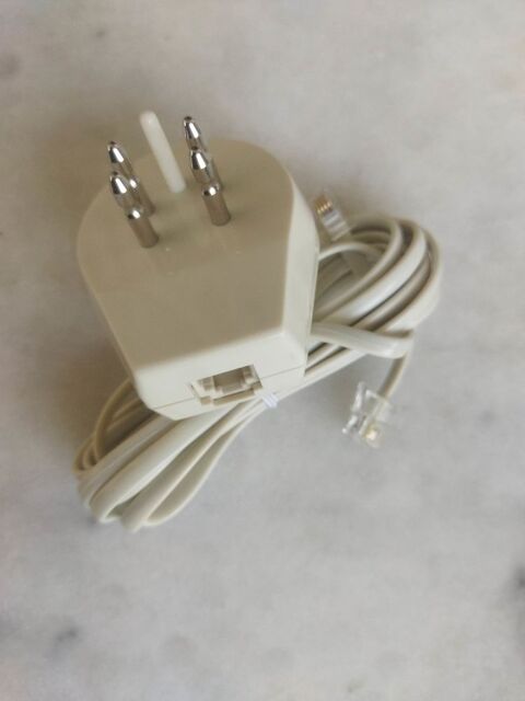 1 prise téléphonique murale étrangère gigogne + sortie RJ11 5 Montpellier (34)