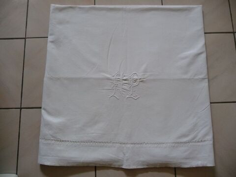Drap ancien monogramme NP et jours chelle 45 Celles-sur-Belle (79)