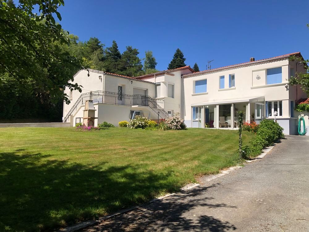   gîte 4 chambres 2/6 pers 500/650 euros Midi-Pyrénées, Burlats (81100)