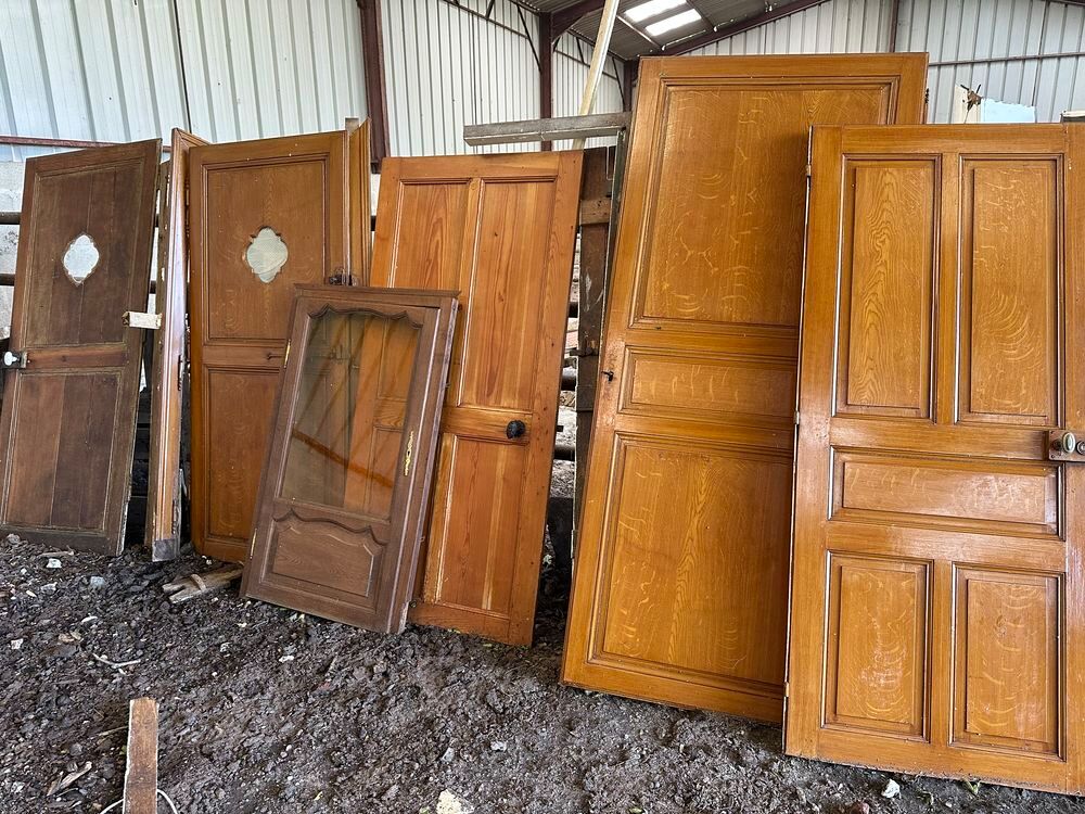 Anciennes portes int&eacute;rieures de ferme Décoration