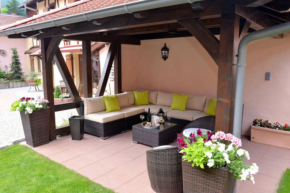   Le CLOS DES RAISINS Chambres d'htes de charme en Alsace
Vacances  / Offres de location 