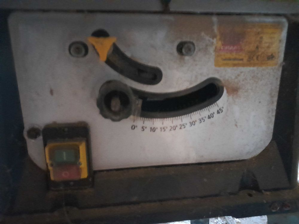 Debara Bricolage