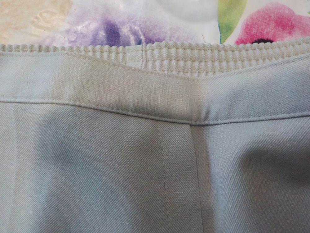 PANTALON BEIGE C&amp;A FEMME TAILLE 46 Vêtements