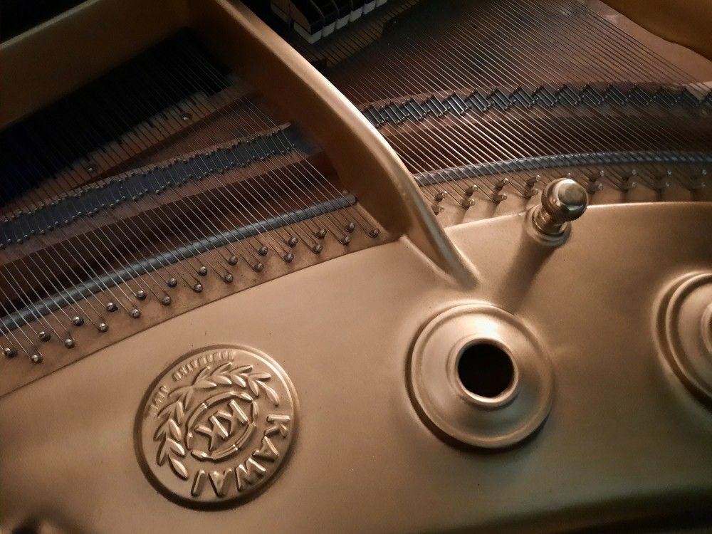 Piano &agrave; queue KAWAI Instruments de musique