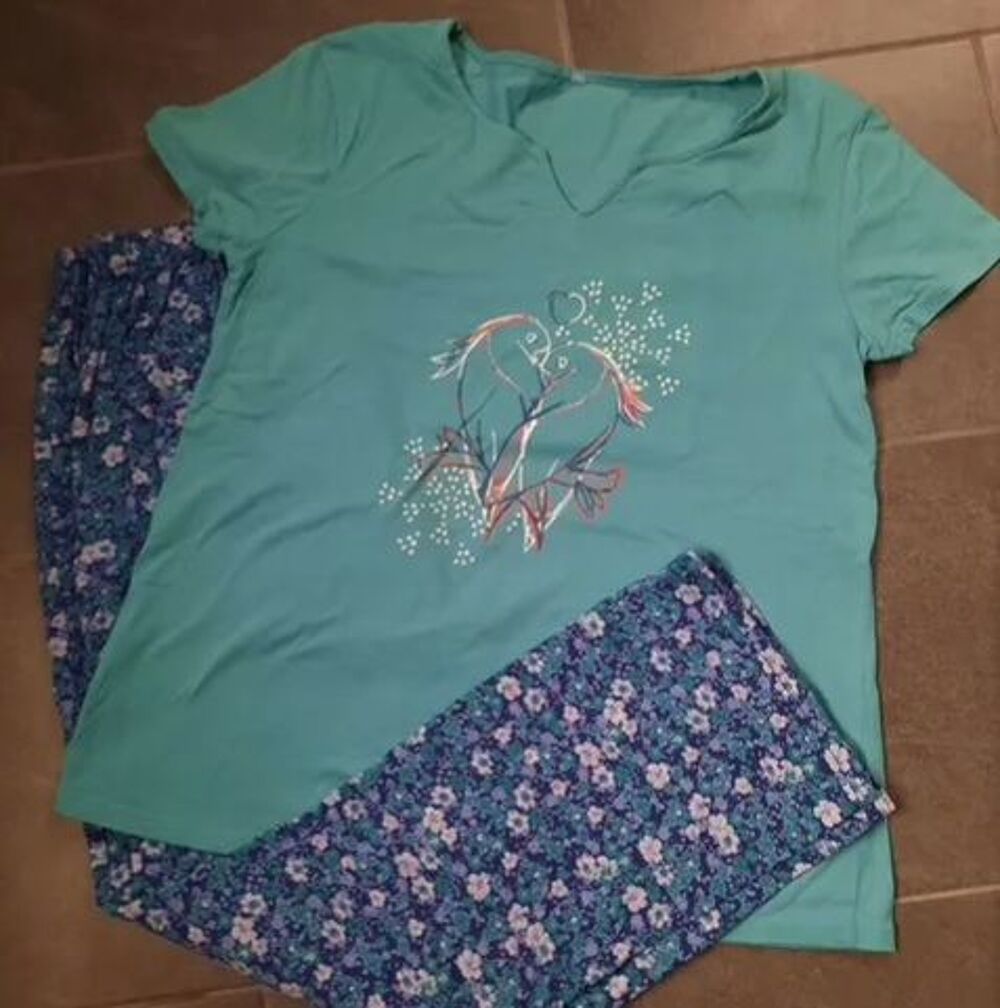 Beau pyjama bleu marine fleuri liberty vert + haut T 38 - 40 Vêtements