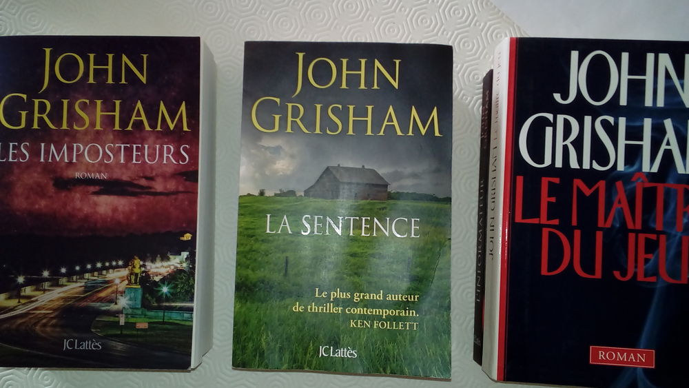 Lot de 9 livres de John GRISHAM Livres et BD