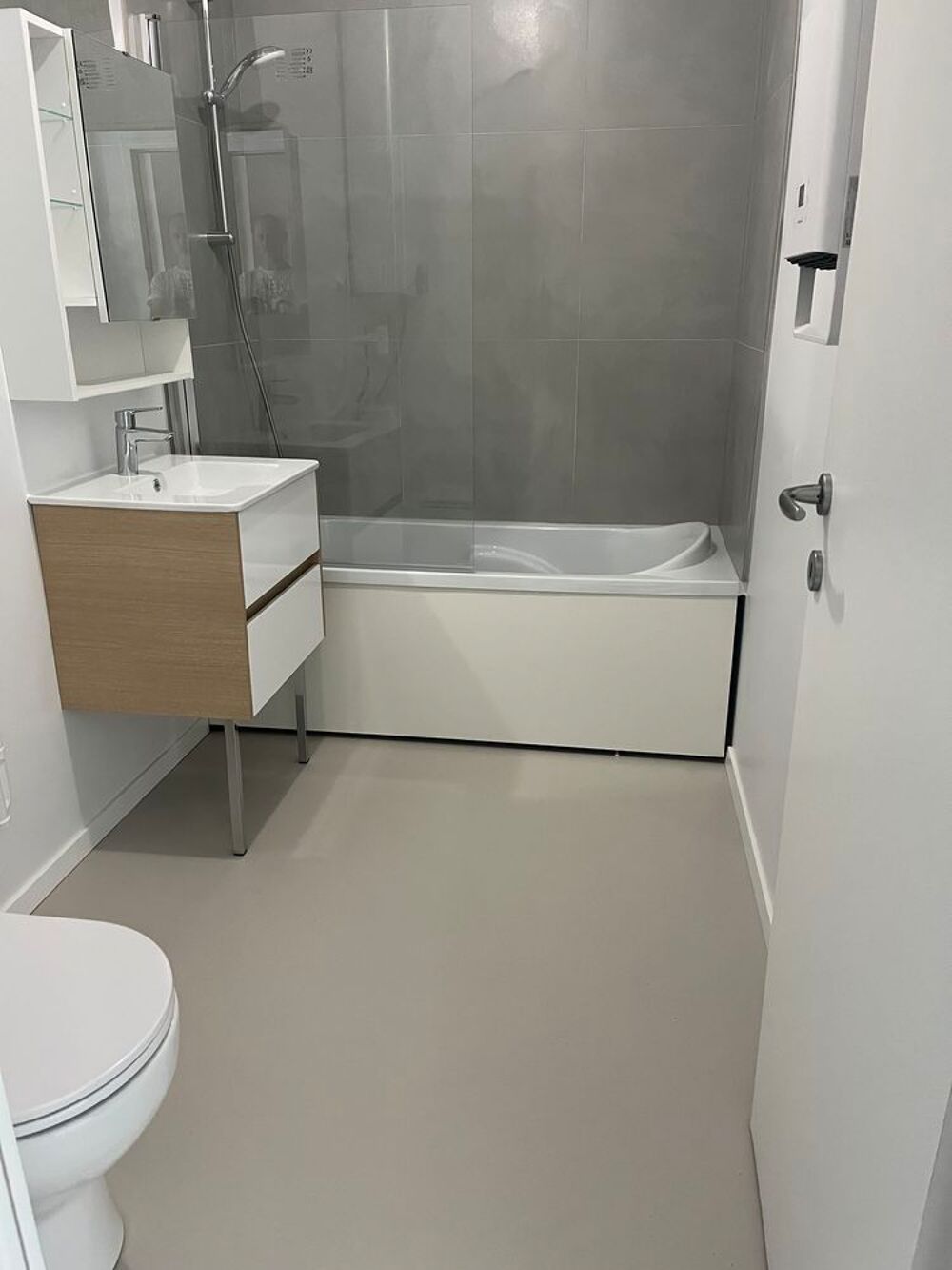 Location Appartement Studio moderne neuf IUT fac des sciences Reims