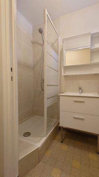  Appartement à louer 1 pièce 26 m²