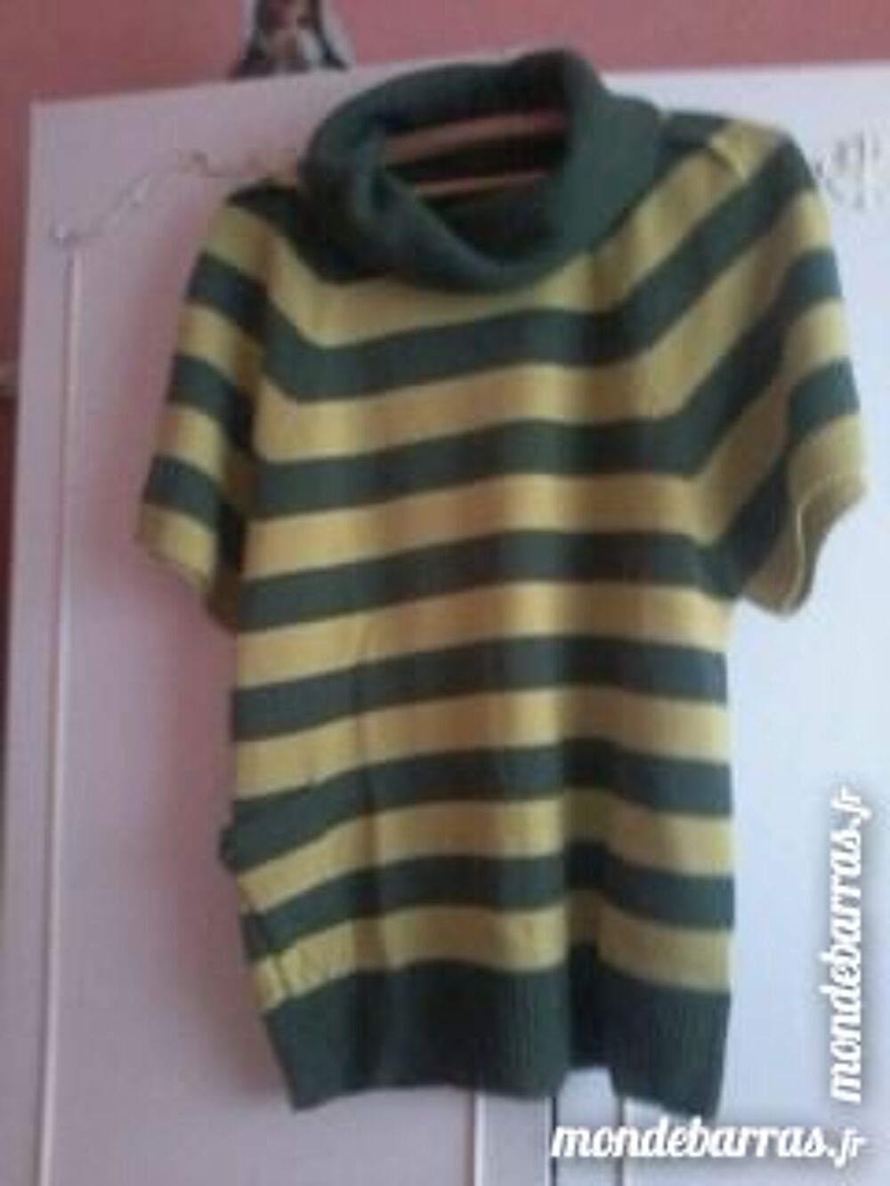 PULL NEUF LONG OU ROBE RAYEE VERT 50%WOOL 50%ACRYLIC Vêtements