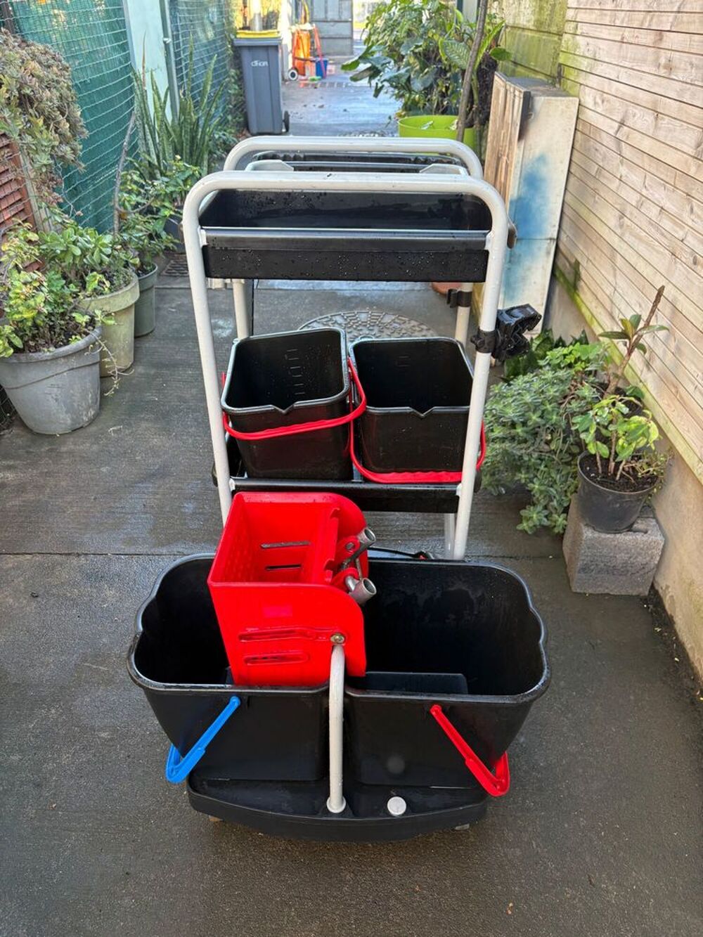 Chariot nettoyage professionnel Bricolage