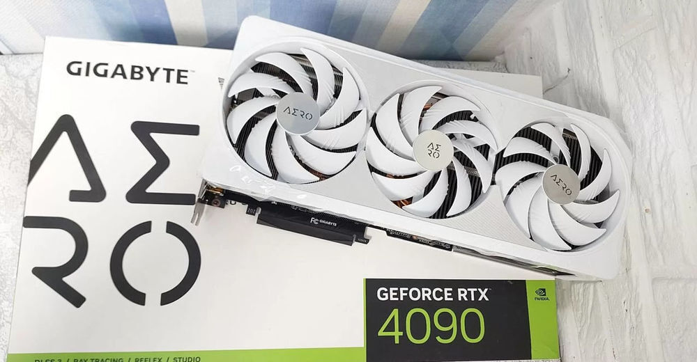 Gigabyte RTX 4090 Aero OC 24G Matériel informatique