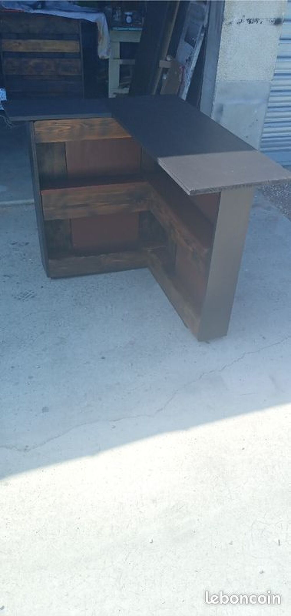 Banquette de jardin &eacute;l&eacute;gante en bois et m&eacute;tal Meubles