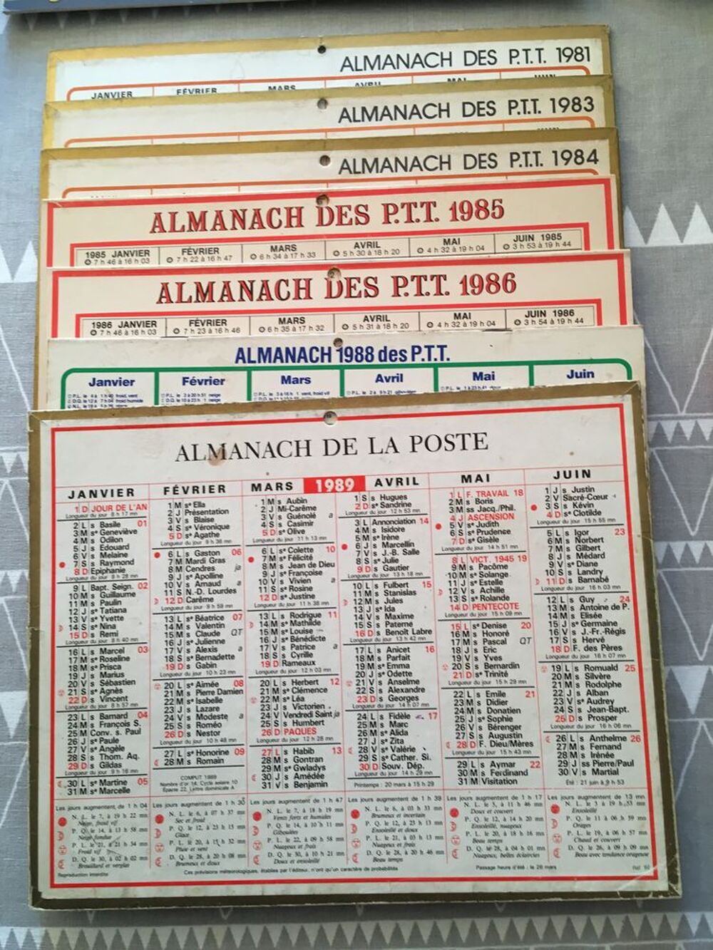 LOT DE CALENDRIERS 
