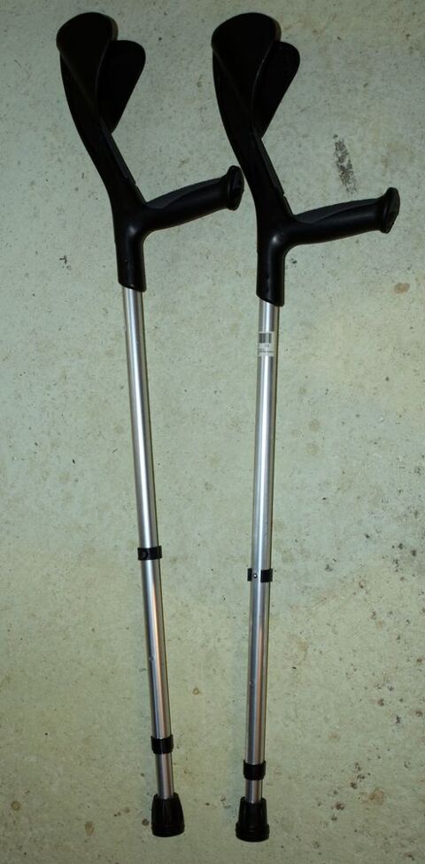 2 bquilles de marche 10 Kuttolsheim (67)