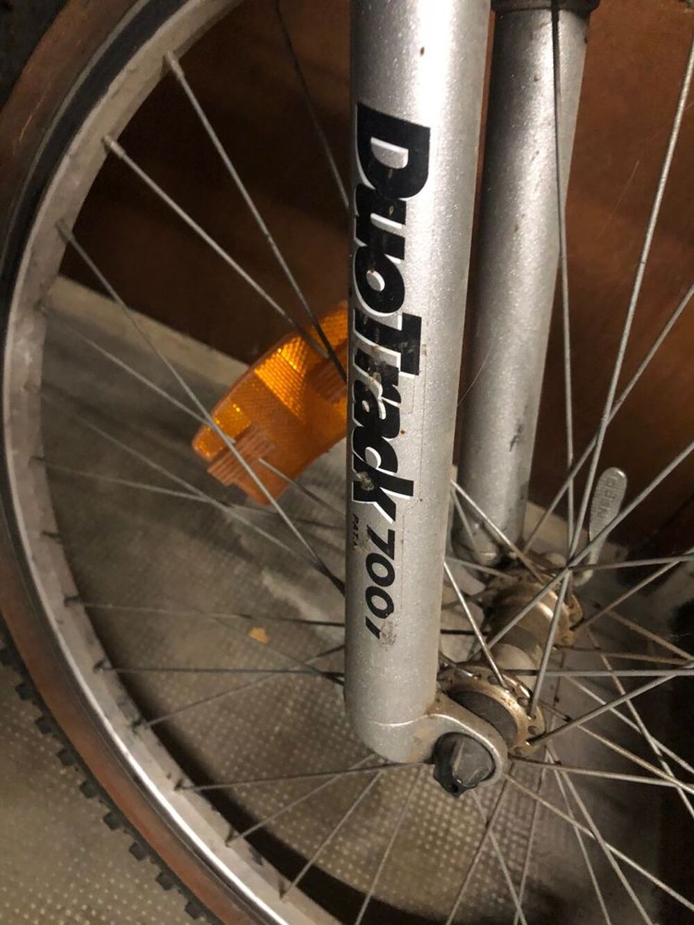 VELO Homme DUOTRACK 700 Vélos