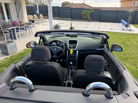 Peugeot 207 cc 1.6 HDi 110ch FAP BLUE LION F&eacute;lin