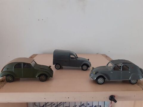 2 CV Citroën miniatures 10 Nantes (44)