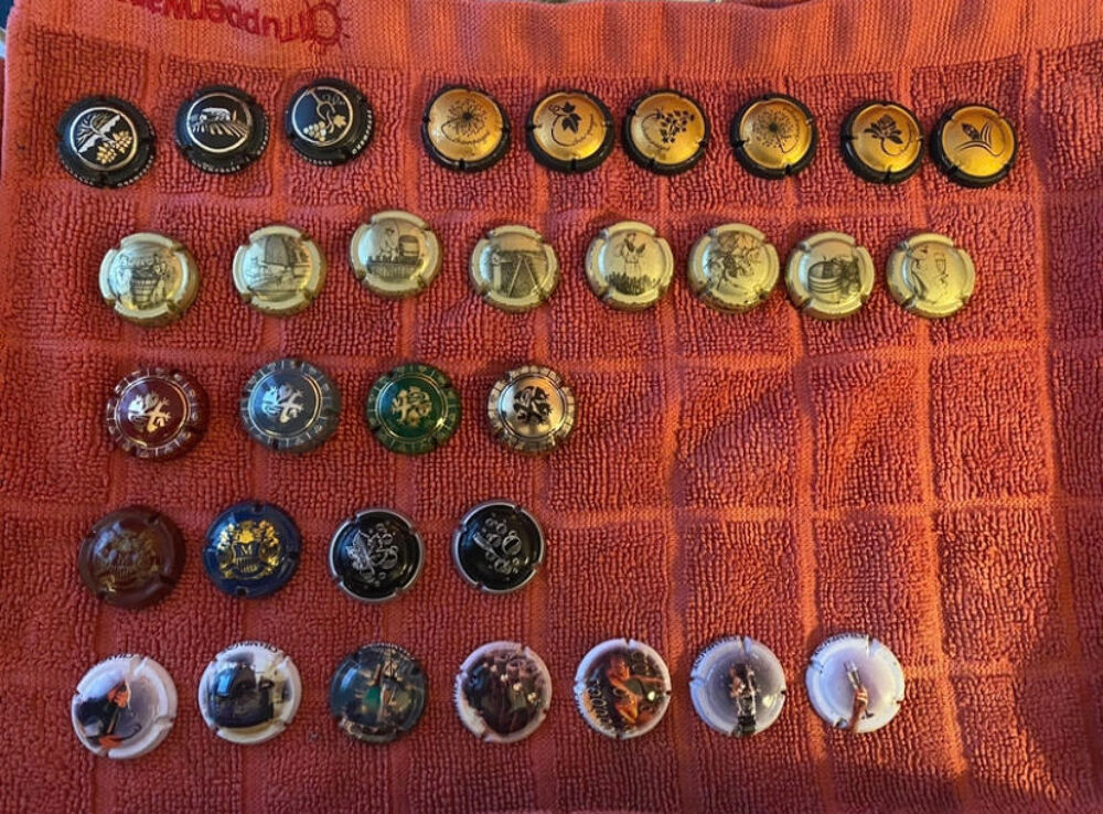 Capsules de champagnes
Series 