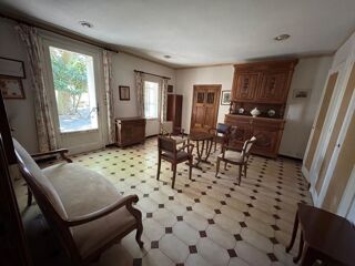  Maison à vendre 8 pièces 1632 m²