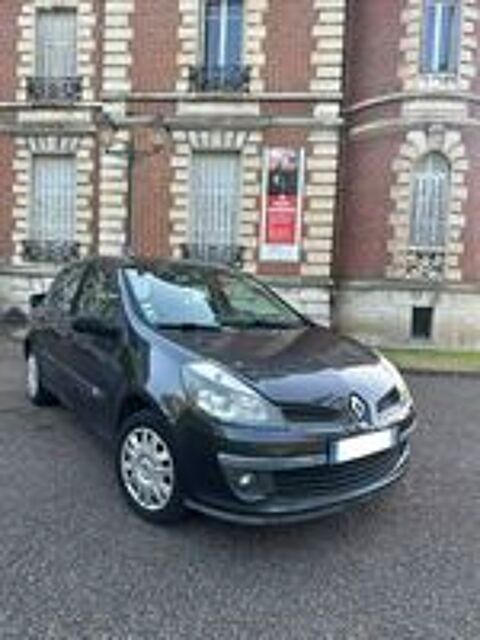 Clio III Clio 1.5 dCi 70 Expression 2005 occasion 45500 Gien