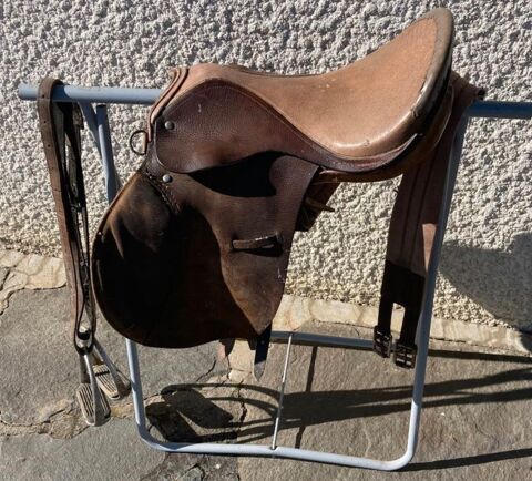 Selle double poney 30 38260 La côte-saint-andré