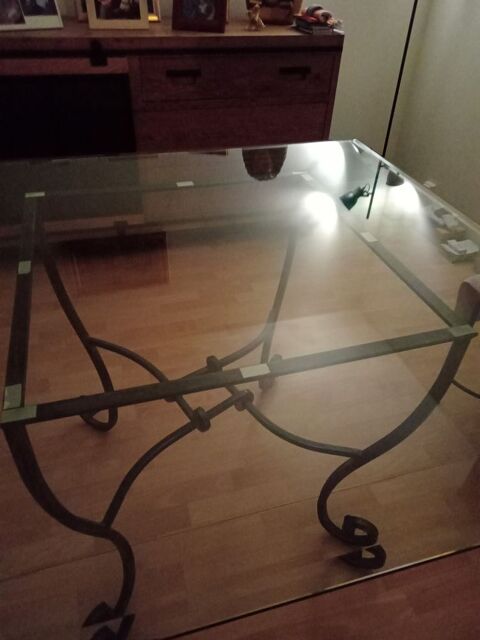 Ensemble de 4 chaises et table
150  dbattre 150 Gradignan (33)