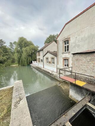  Maison � vendre 8 pi�ces 360 m�