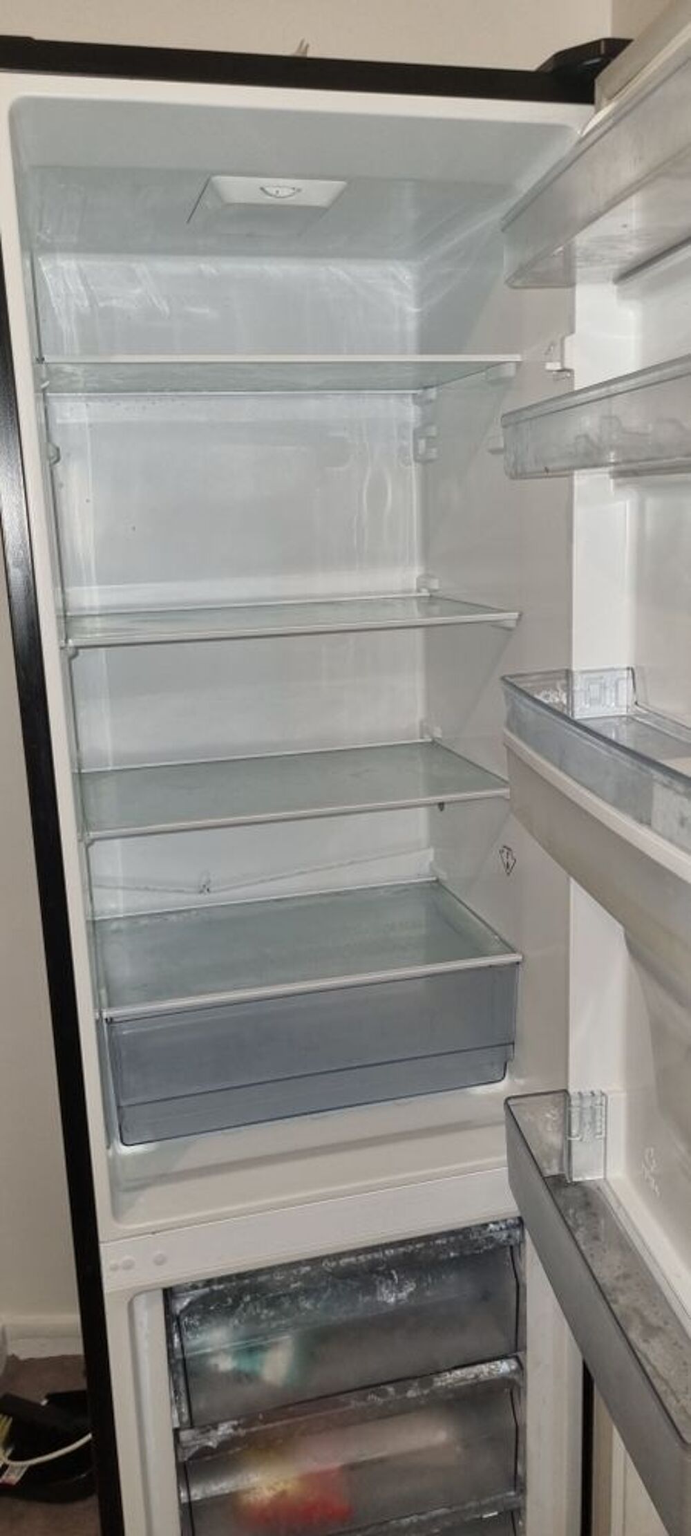 280€ sur Refrigerateur Frigo congélateur bas CONTINENTAL EDISON
