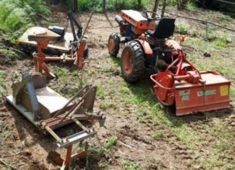 Micro tracteur kubota b 7001 8000 66230 Le tech