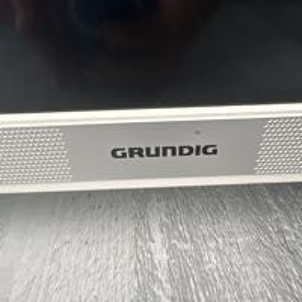 tv grundig Photos/Video/TV