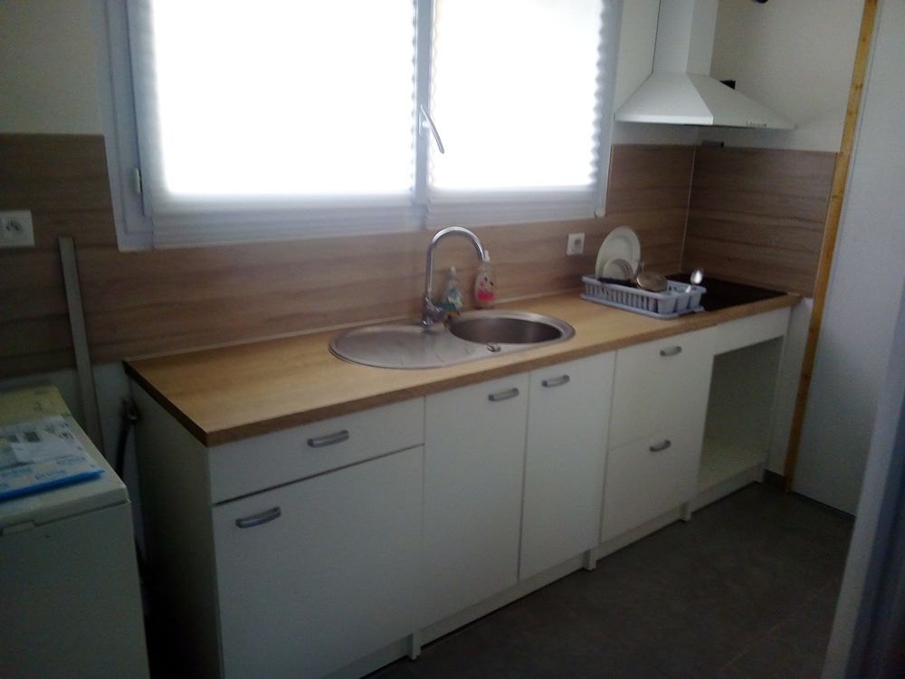 Location Chambre chambre meublée dans appartement F4 Grenoble
