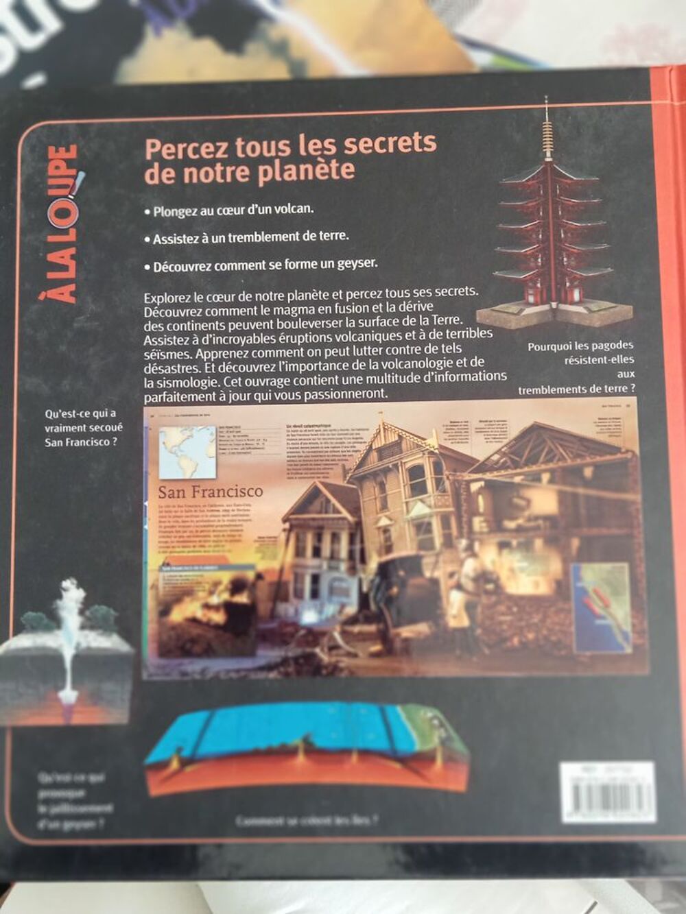Volcans et s&eacute;ismes &agrave; la loupe Livres et BD