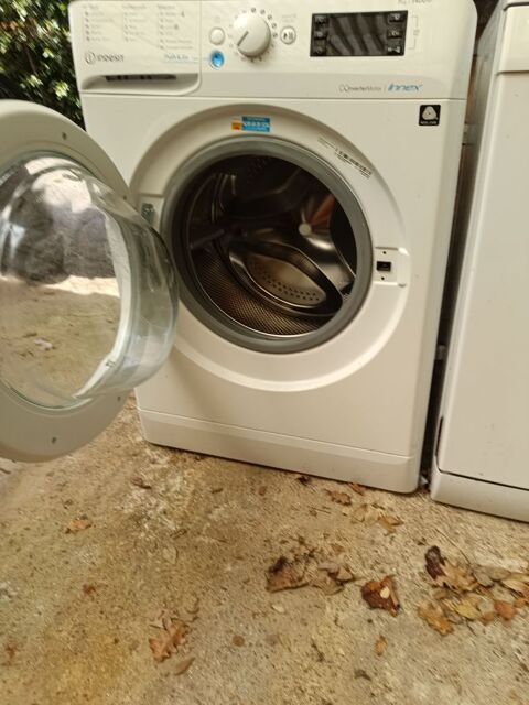 Lave Linge Indesit Push & Go et Lave Vaisselle Thomson Biot (06)