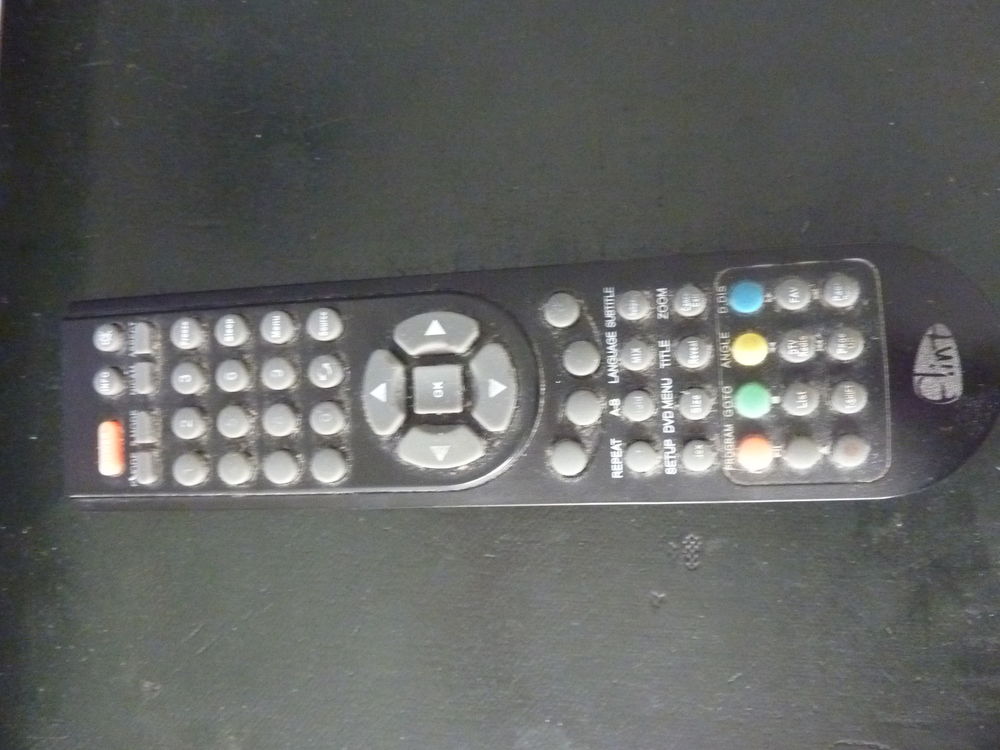 T&eacute;l&eacute;viseur ou &eacute;can informatique 55 cm format 16:9 Photos/Video/TV