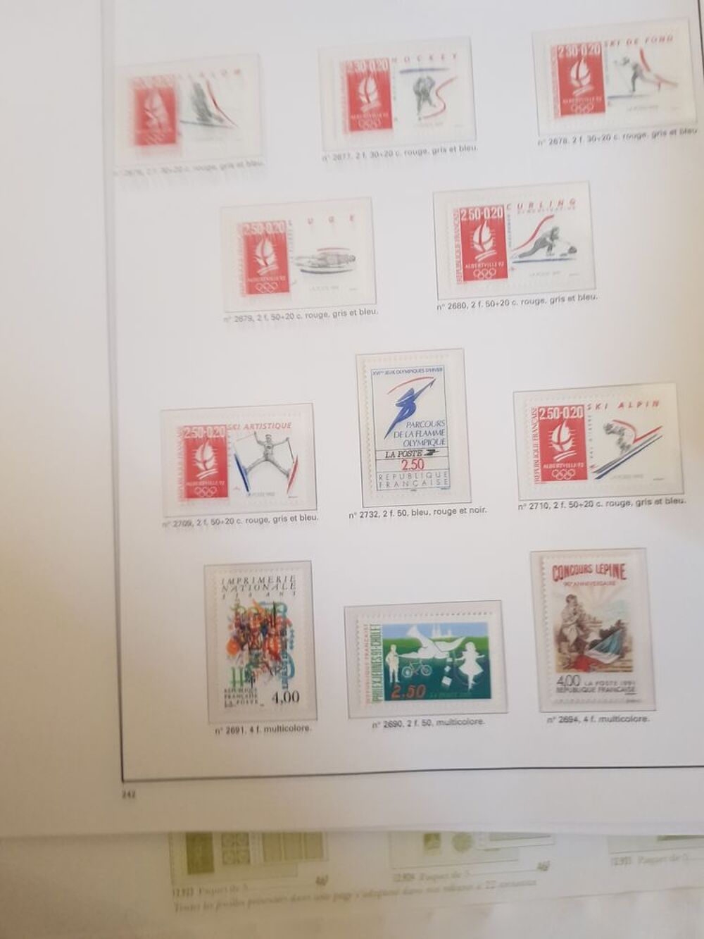 Collection de 10 albums de timbres Photos/Video/TV