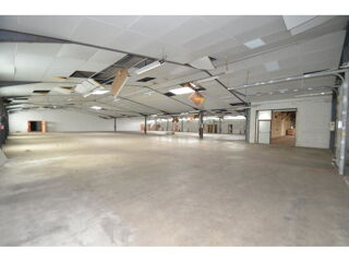  Plateau à vendre 14 pièces 3070 m²