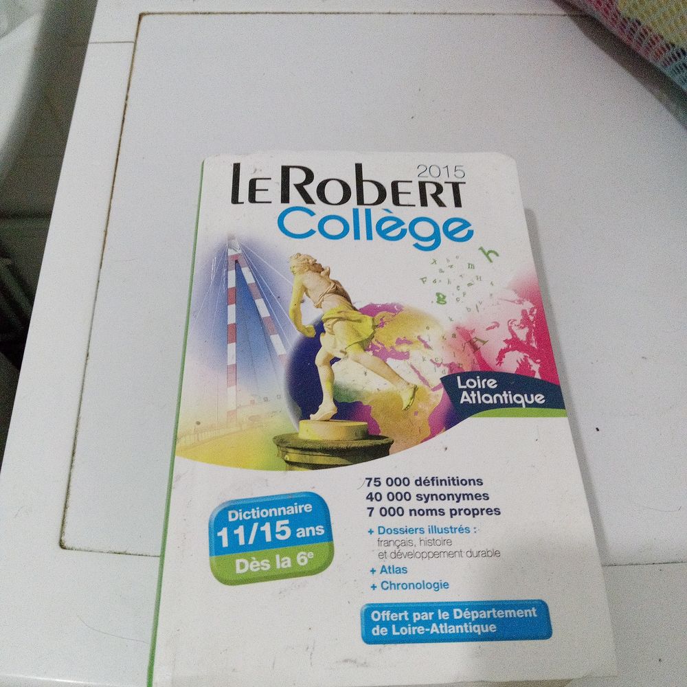 dictionnaire coll&egrave;ge Livres et BD