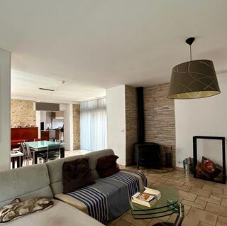 Vente Maison Entièrement rénovée par architecte, ancienne ferme béarnaise Ousse