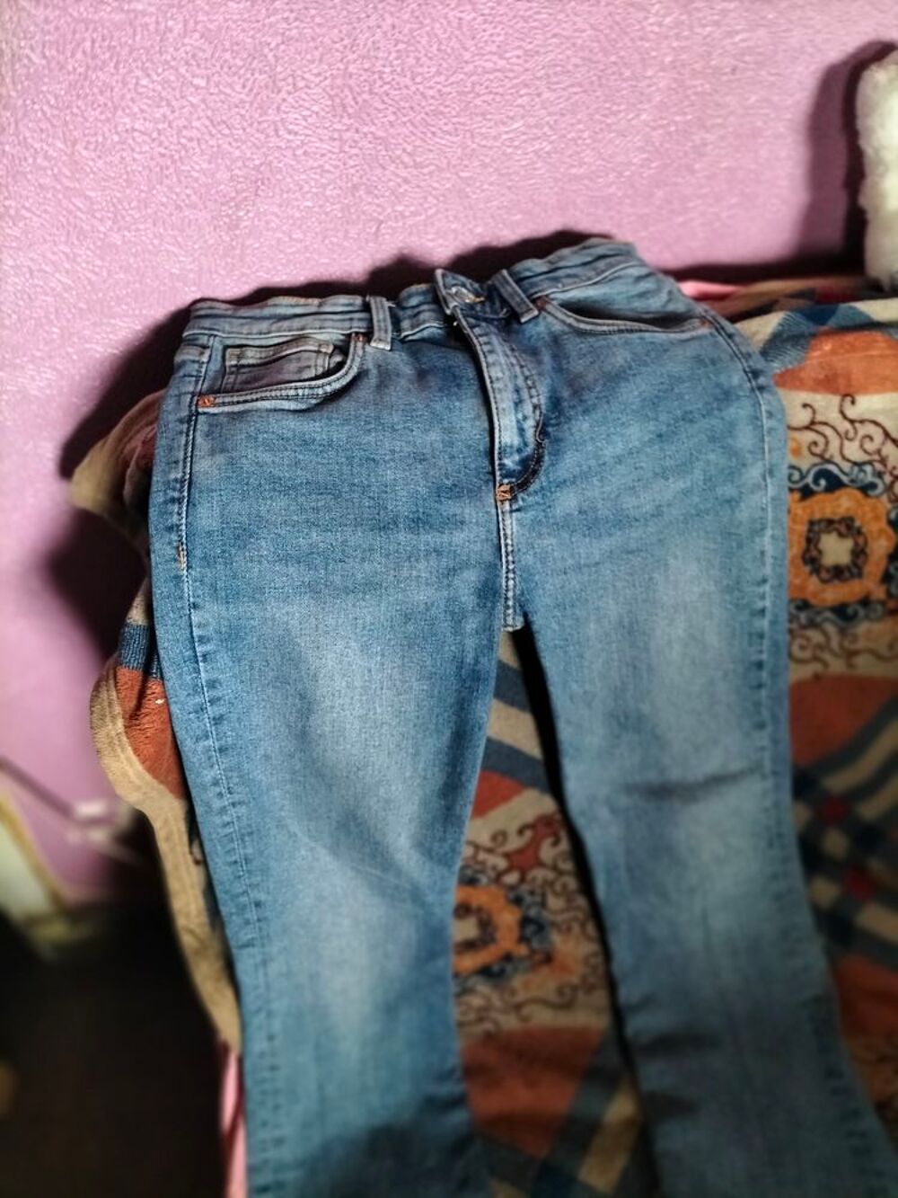 Jean Zara &eacute;vas&eacute; stretch taille 38 W28 tr&egrave;s bon &eacute;tat Vêtements