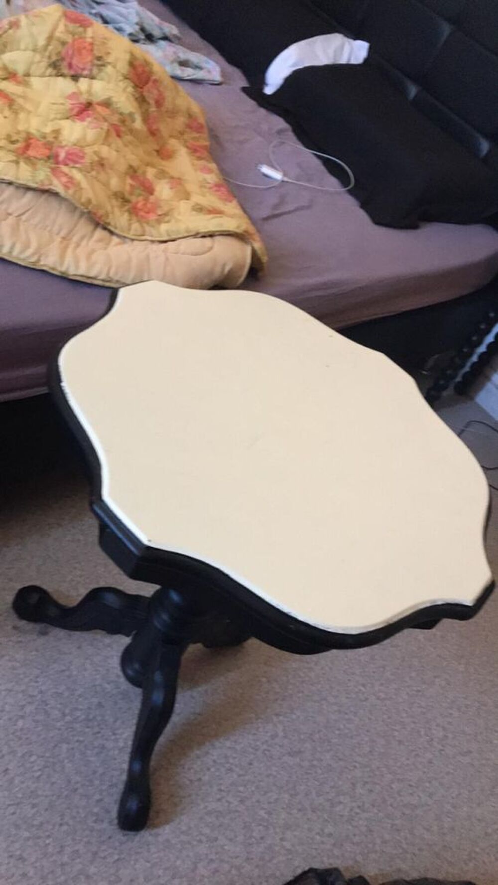 table de chevet ancienne pour le salon Meubles