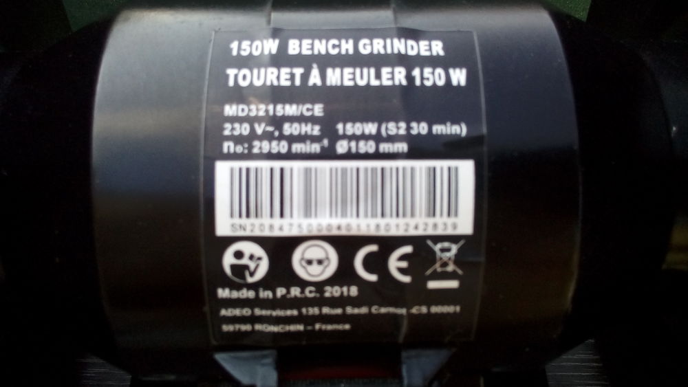 un touret a meler ; tr&egrave;s peu servi ; en tr&egrave;s bon &eacute;tat . Bricolage
