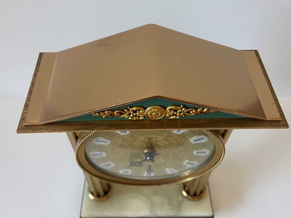 Vintage Pendulette Pendule Horloge Portique VEDETTE Grecque 