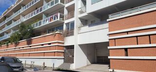  Parking / Garage � vendre 14 m�