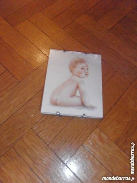 Cadre b�b� (54) 1 Tours (37)