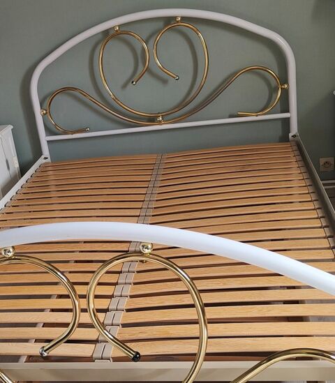 Lit blanc 140 x 190, Matelas 150 Void-Vacon (55)