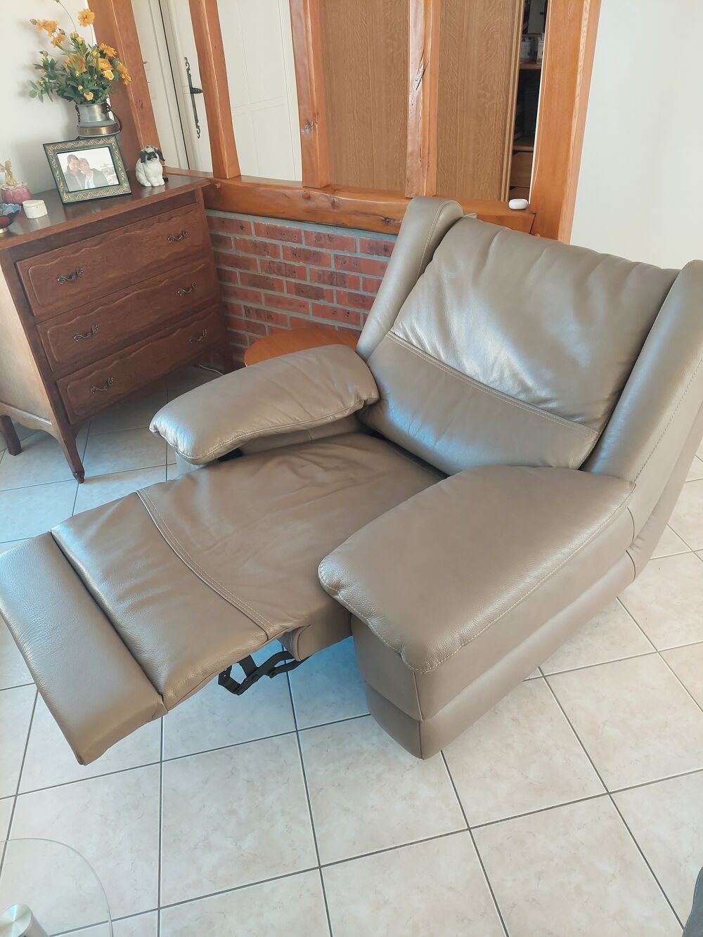 Canap&eacute; + Fauteuil cuir Meubles