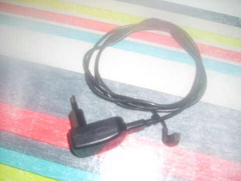 chargeur secteur Y6 2019 noire  5 Herblay (95)