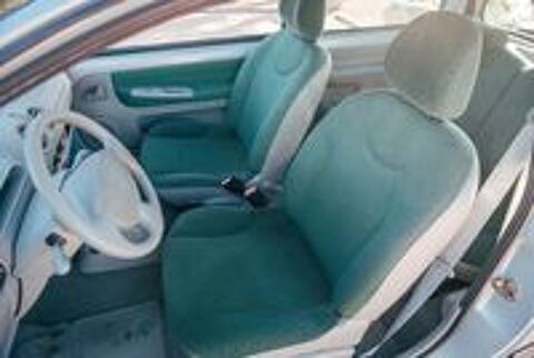 Twingo 1.2i 16V Perrier Quickshift 2001 occasion 06000 Nice