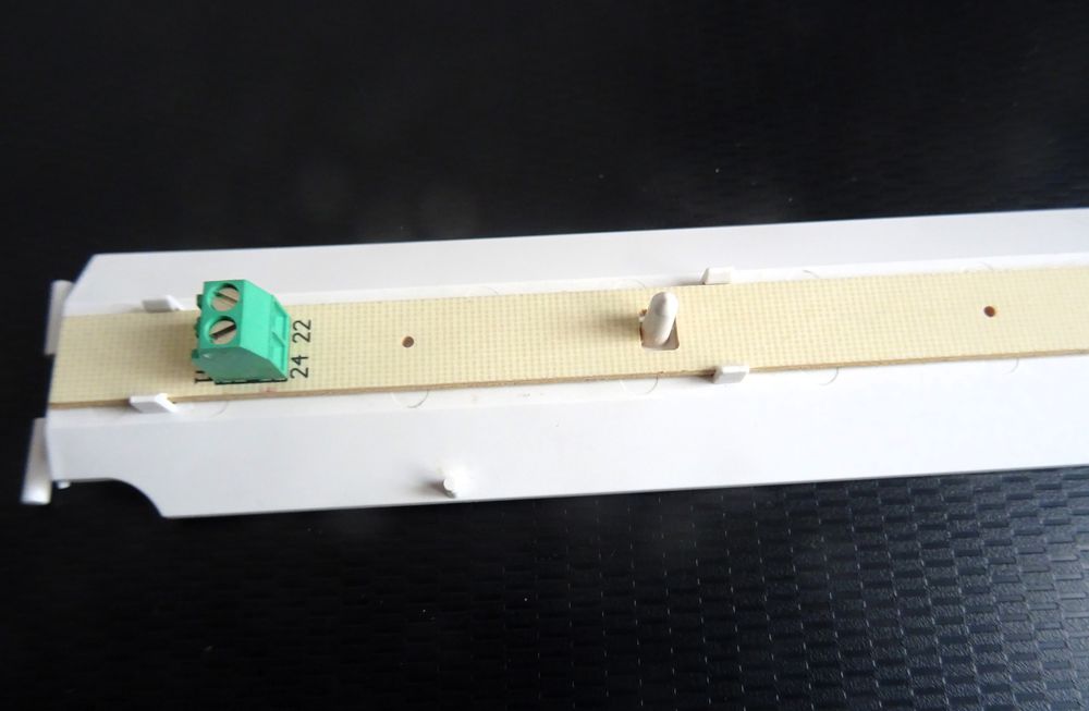 reglette 10 led bticino terraneo Bricolage