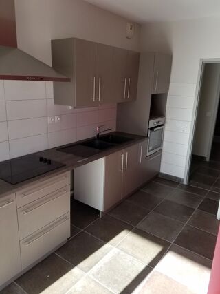  Appartement � louer 4 pi�ces 92 m�